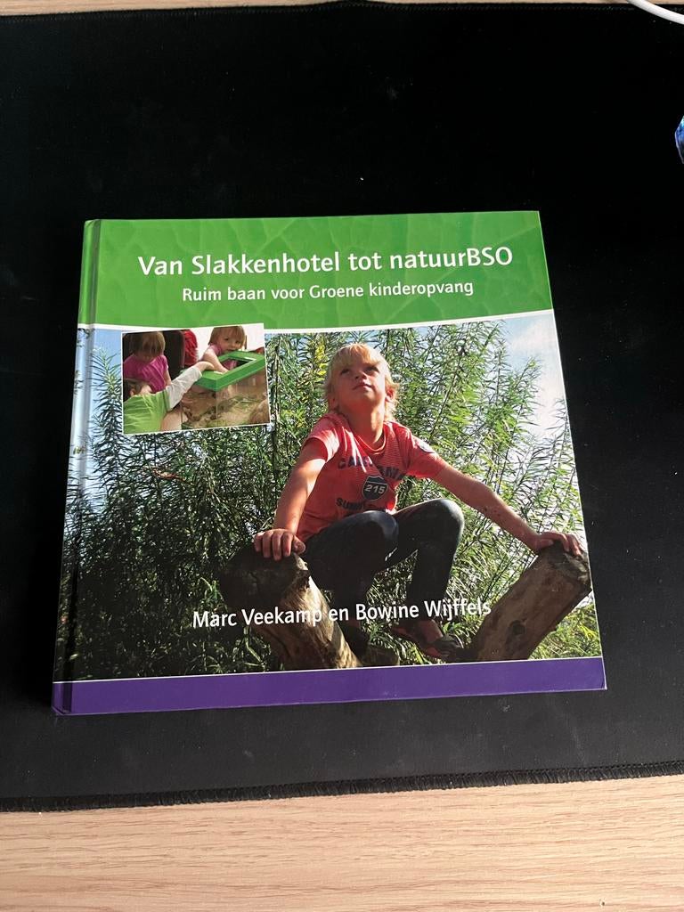 Van Slakkenhotel tot natuurBSO - Groene kinderopvang, Ophalen of Verzenden, Zo goed als nieuw, Non-fictie