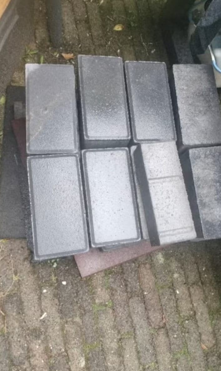 Nieuwe betonnen klinkers voor tuin of oprit, Tuin en Terras, Ophalen, Klinkers, Nieuw, Minder dan 5 m²
