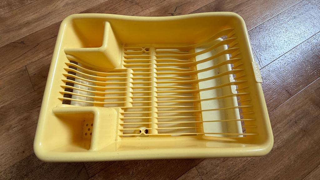 Curver afdruiprek met lekbak - Geel, Gebruikt, Bordenrek, Ophalen of Verzenden, Overige merken