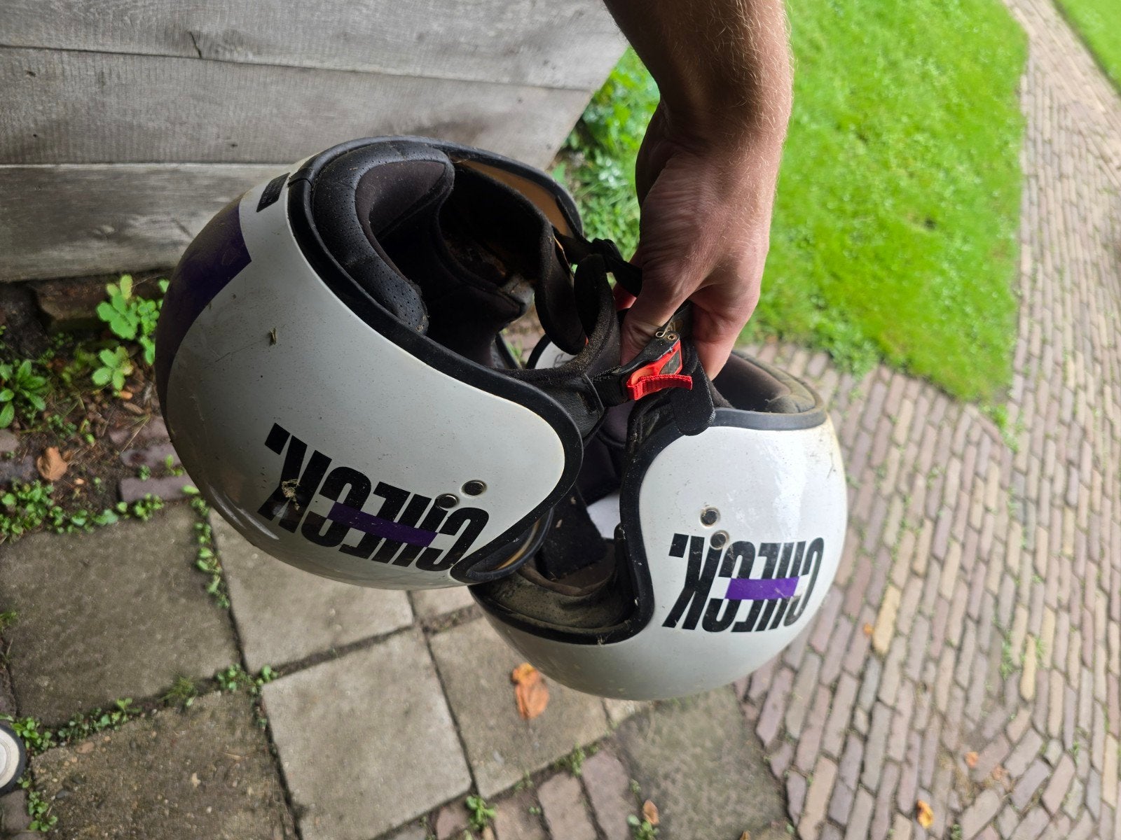 2x Check Jethelm / Scooterhelm (Maat L en XL) - ECE Goedgeke, Ophalen of Verzenden, Gebruikt