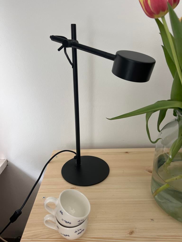 Nieuwe verstelbare bureau-/sfeerlamp - zwart, Huis en Inrichting, Lampen | Tafellampen, Ophalen, Nieuw, Metaal