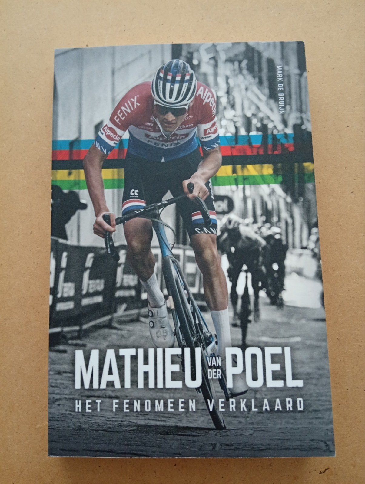 Mathieu van der Poel - Het Fenomeen Verklaard, Lopen en Fietsen, Ophalen of Verzenden, Zo goed als nieuw, Mark de Bruijn