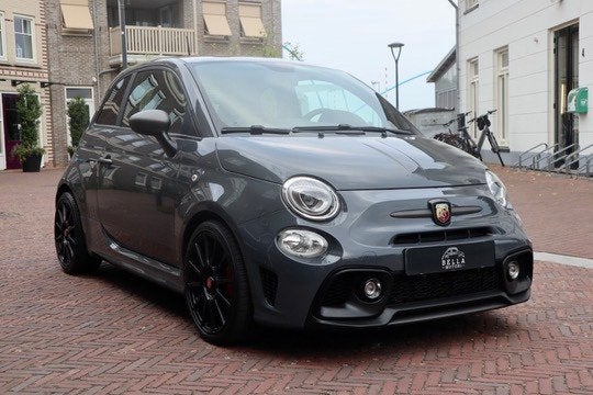 Fiat 500 Abarth 595 Competizione | RIJKLAARPRIJS | Record Mo, Voorwielaandrijving, Gebruikt, 4 stoelen, Leder