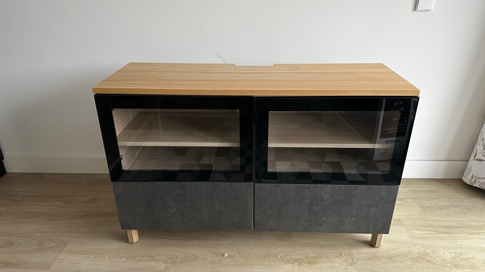 TV-meubel met gesloten planken en lades, eiken/grijs, Ophalen, Gebruikt, 100 tot 150 cm, Eikenhout