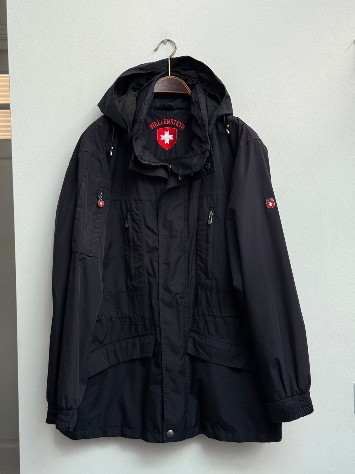 Wellensteyn Golfjacke Zwarte Hooded Jas Maat L, Ophalen of Verzenden, Zo goed als nieuw, Maat 52/54 (L), Zwart