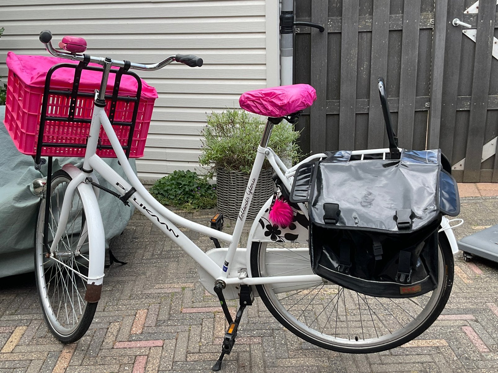 Omafiets wit met zwarte bloemen, 53 tot 56 cm, Ophalen, Gebruikt, Terugtraprem