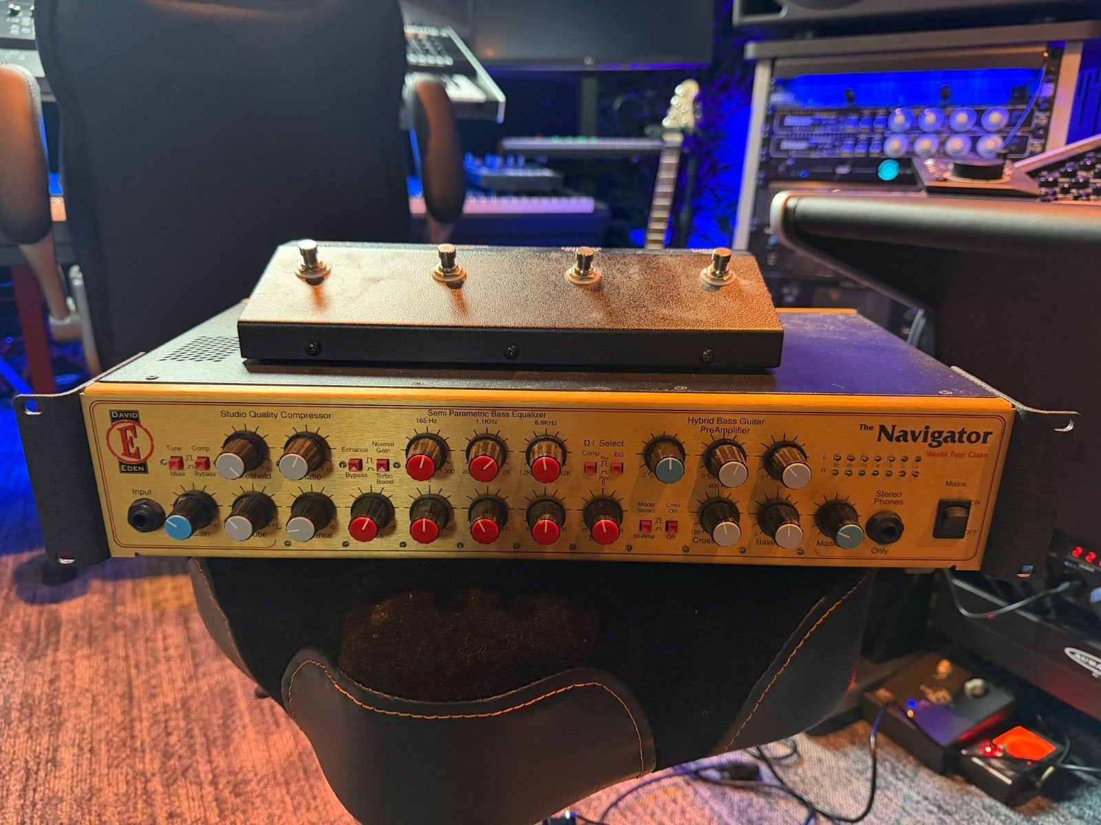 Eden Amplification WP-100 The Navigator World Tour Class, Ophalen, 100 watt of meer