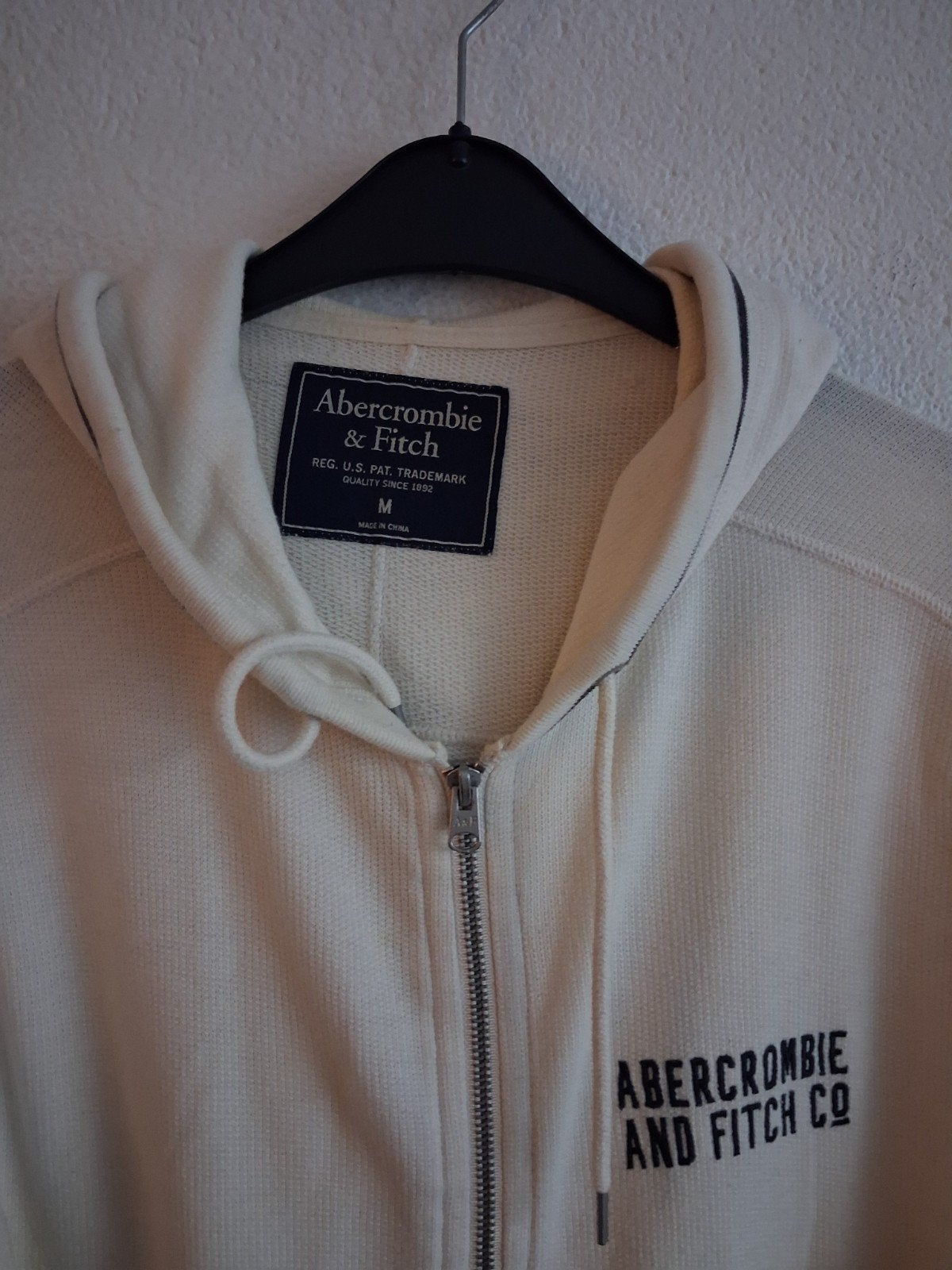 Abercrombie & Fitch hoodie maat M, Maat 48/50 (M), Beige, Ophalen of Verzenden, Zo goed als nieuw