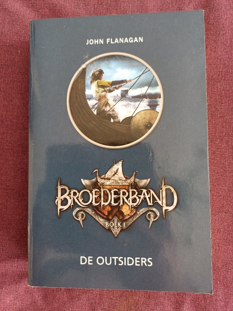 John flanagan: de broederband de outsiders., Boeken, Ophalen, Gelezen, John Flanagan