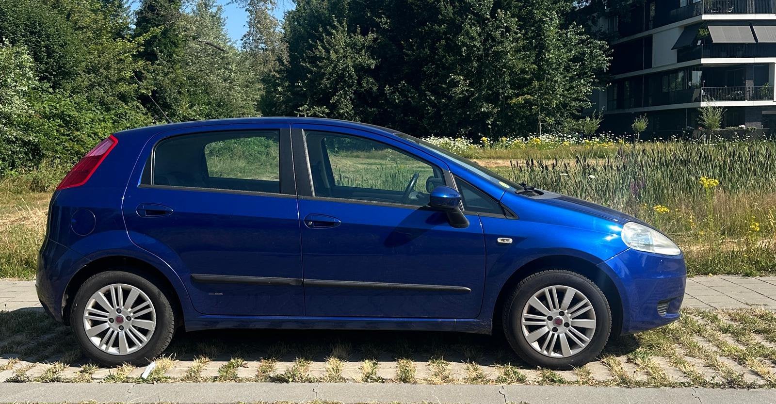 Fiat Grand Punto 2008 airco en nieuwe apk, Stof, 1242 cc, 4 cilinders, Blauw