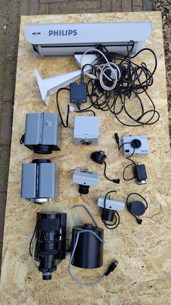Philips camera's en behuizing met diverse lenzen, Ophalen, Gebruikt, Buitencamera