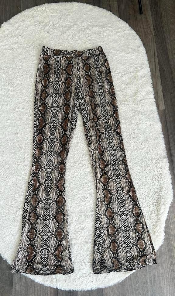 Broek wijde pijpen, Ophalen of Verzenden, Zo goed als nieuw, Lang