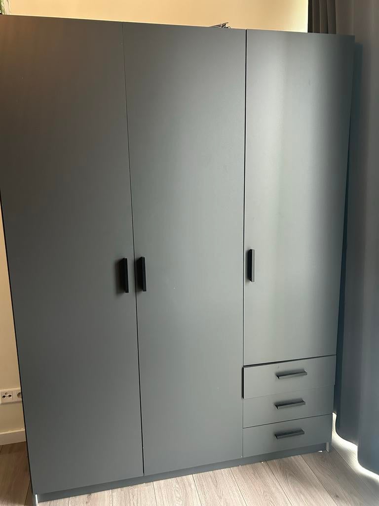 Kledingkast Sprint Leenbakker - Grijs, gedemonteerd, Huis en Inrichting, Kasten | Kledingkasten, Zo goed als nieuw, 200 cm of meer