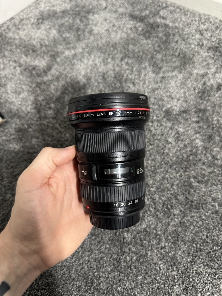 Canon EF 16-35mm f/2.8L II USM groothoek, Gebruikt, Canon, Handmatige focus, 16 mm