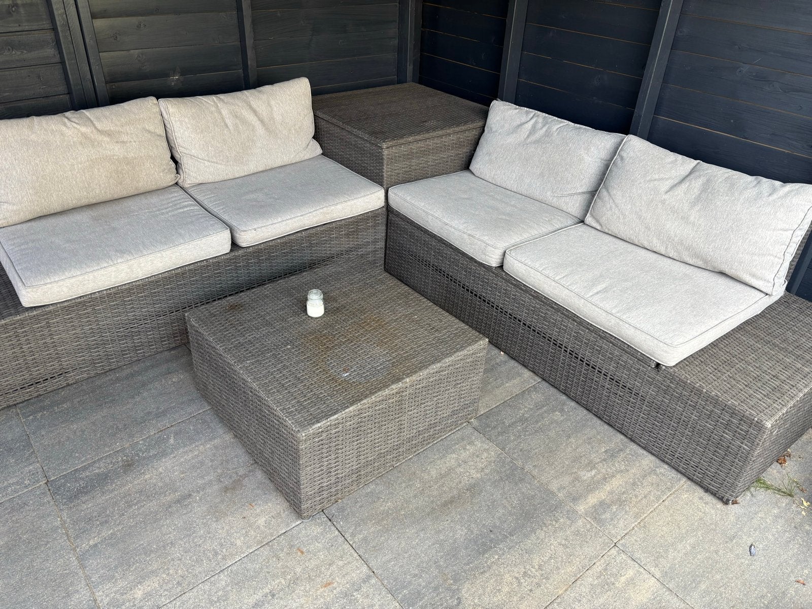 Loungeset met tafel en kussenbox, Ophalen, Gebruikt, Wicker