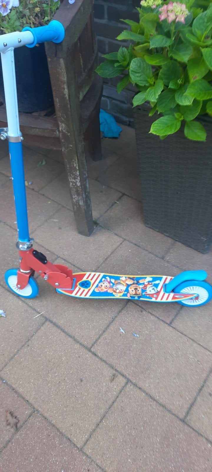 Leuke meisjesstep met Paw Patrol print, Fietsen en Brommers, Steps, Gebruikt, Gewone step, Ophalen