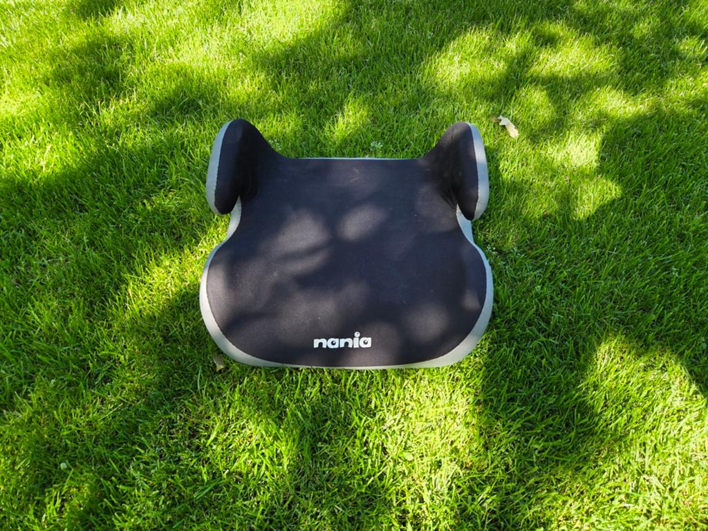 Nania autostoelverhoger 15-36 kg, Ophalen of Verzenden, Zo goed als nieuw, Overige merken, Autogordel