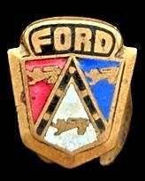 Ford auto knoop-speld- goudkleurig emaille, Verzamelen, Verzenden, Nieuw, Transport, Speldje of Pin