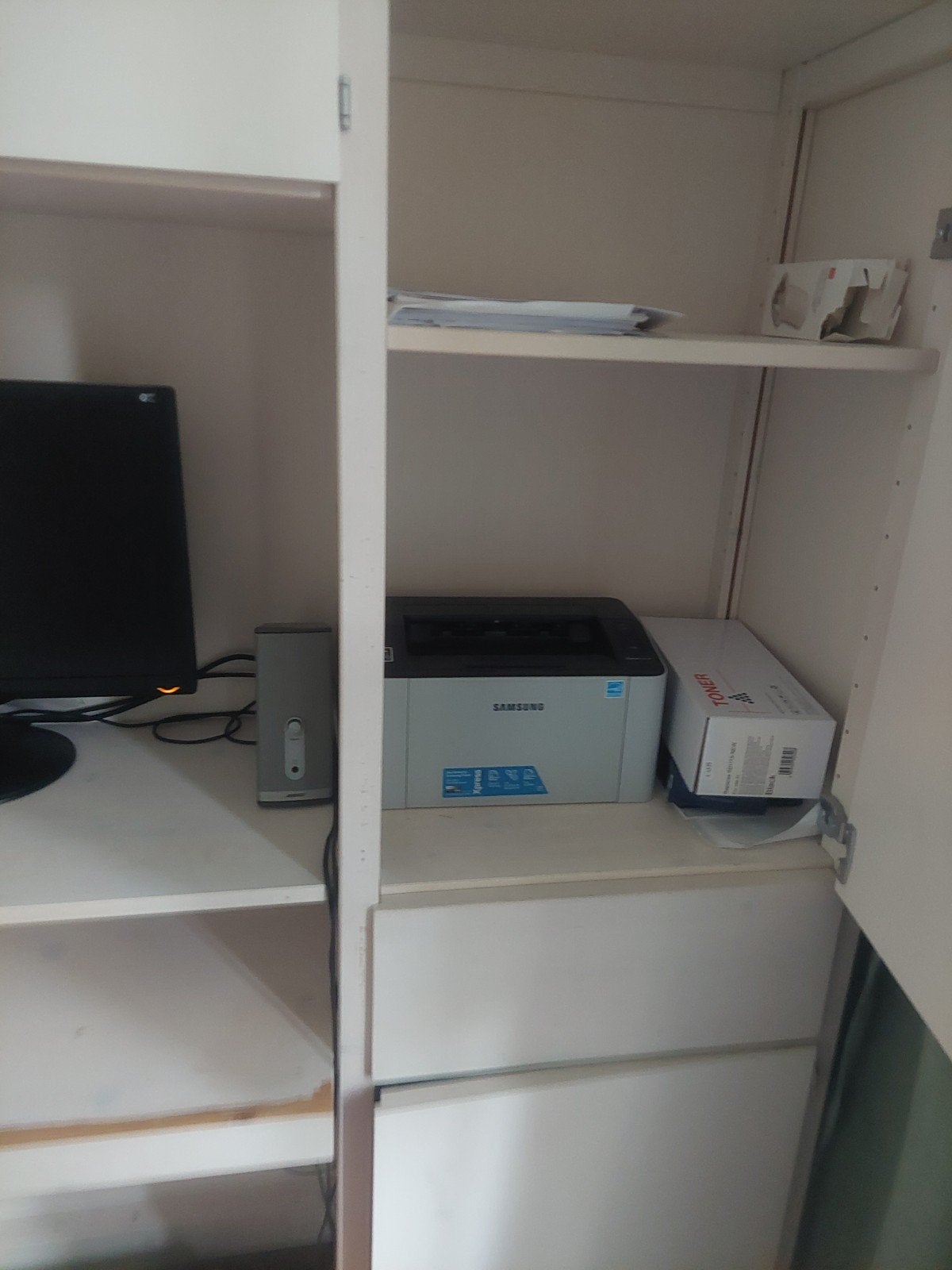 computer bureau en kast, merk Lundia., Ophalen, Gebruikt, Hout, 60 cm