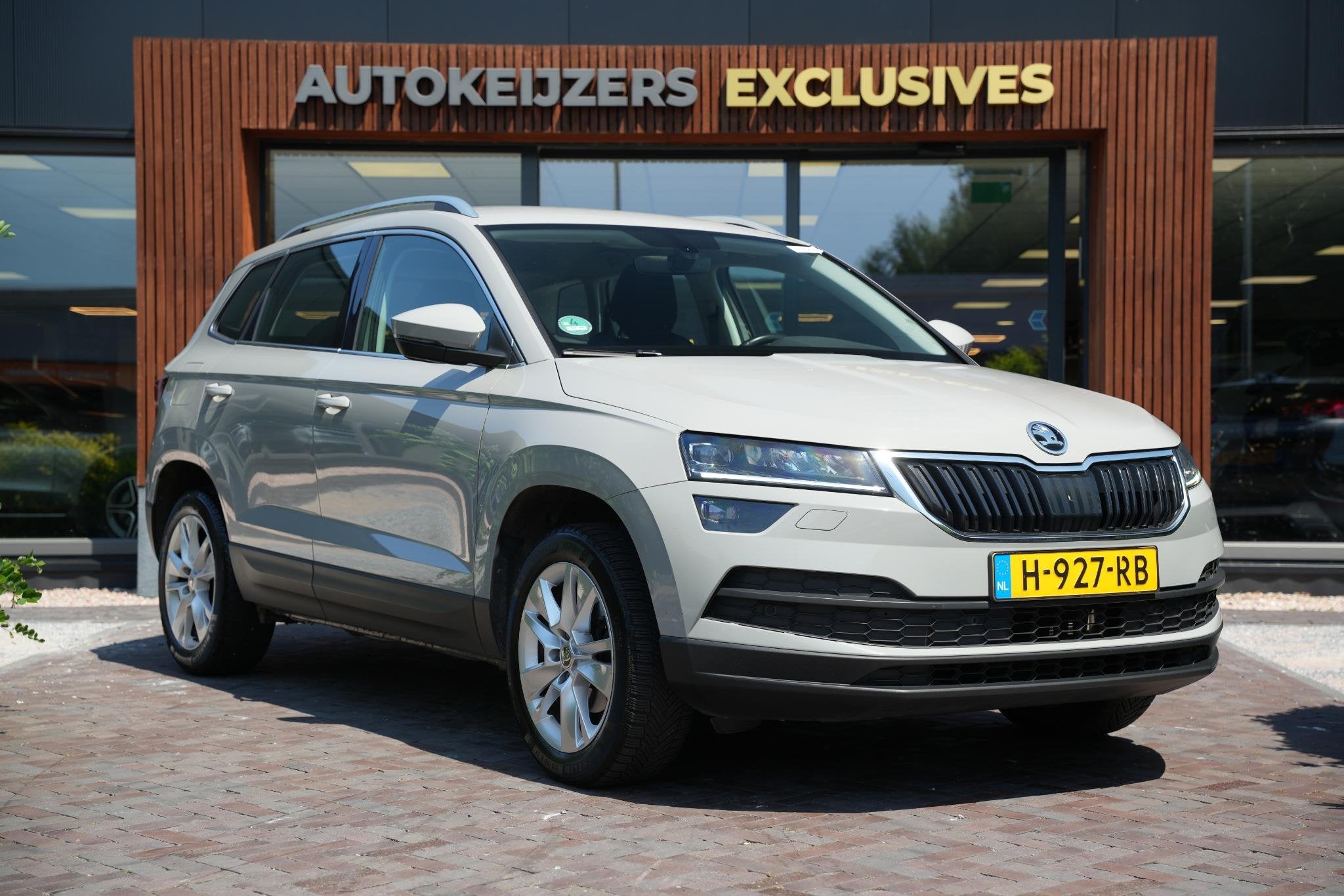 Skoda Karoq 1.0 TSI Business Edition, Auto's, Voorwielaandrijving, Stof, Gebruikt, 116 pk