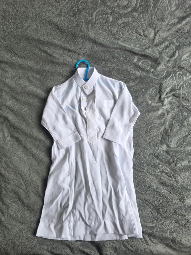 Witte Thobe/Jubba voor Jongens - Zo goed als nieuw, Ophalen of Verzenden, Zo goed als nieuw, Onbekend, Jongetje