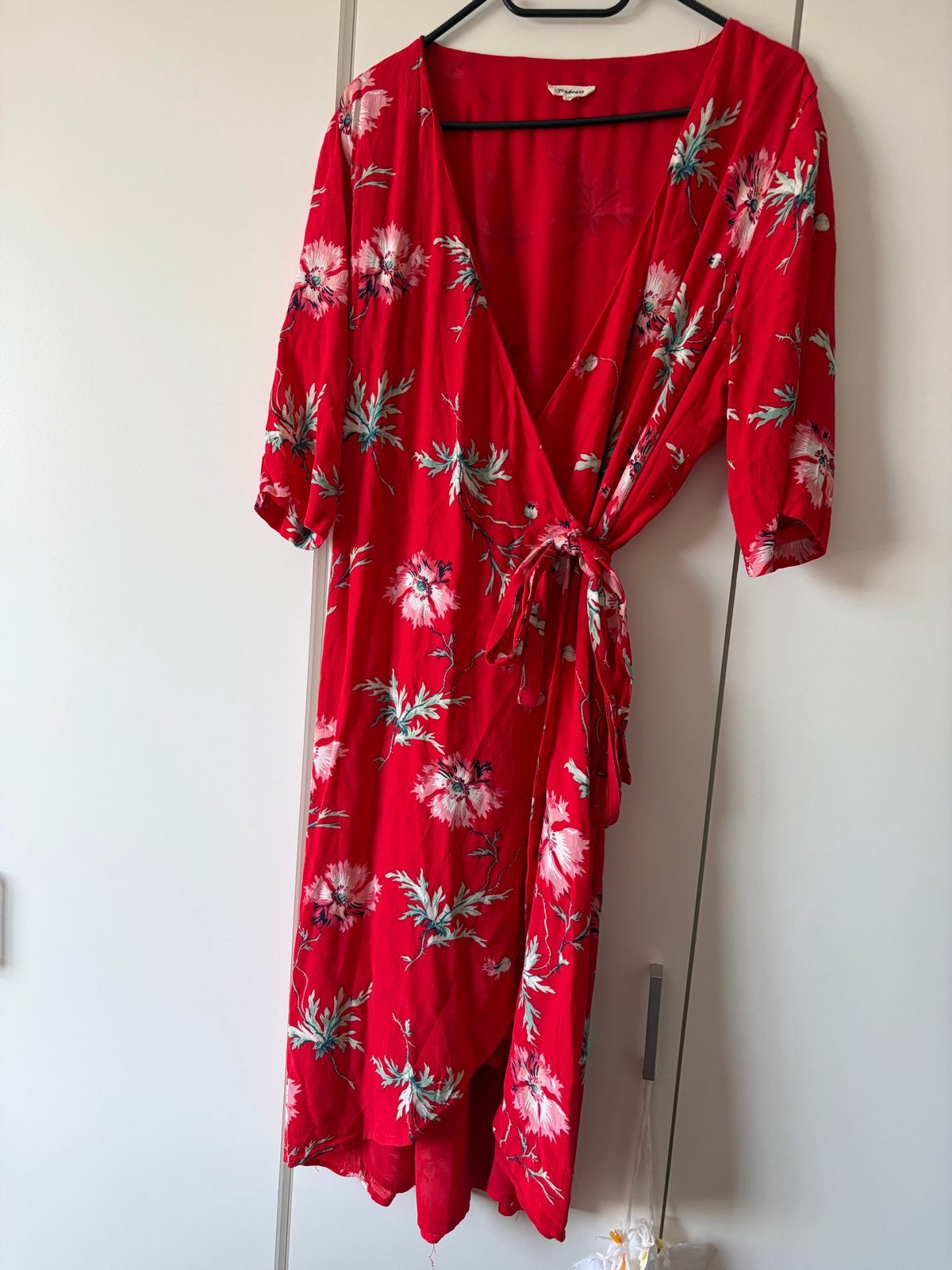 Rode Madness wikkeljurk met bloemenprint, maat XL, Kleding | Dames, Maat 46/48 (XL) of groter, Ophalen of Verzenden, Zo goed als nieuw