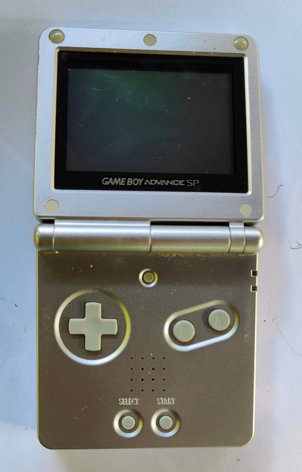 Game Boy Advance SP - Zilverkleurig, Spelcomputers en Games, Spelcomputers | Nintendo Game Boy, Ophalen of Verzenden, Gebruikt