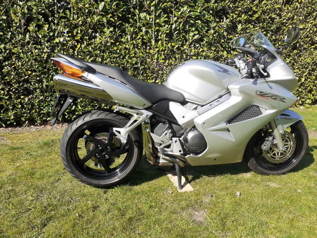 Honda VFR800 VTEC V4, Motoren, Motoren | Honda, Occasion, 4 cilinders, Motorrijbewijs A, Meer dan 35 kW