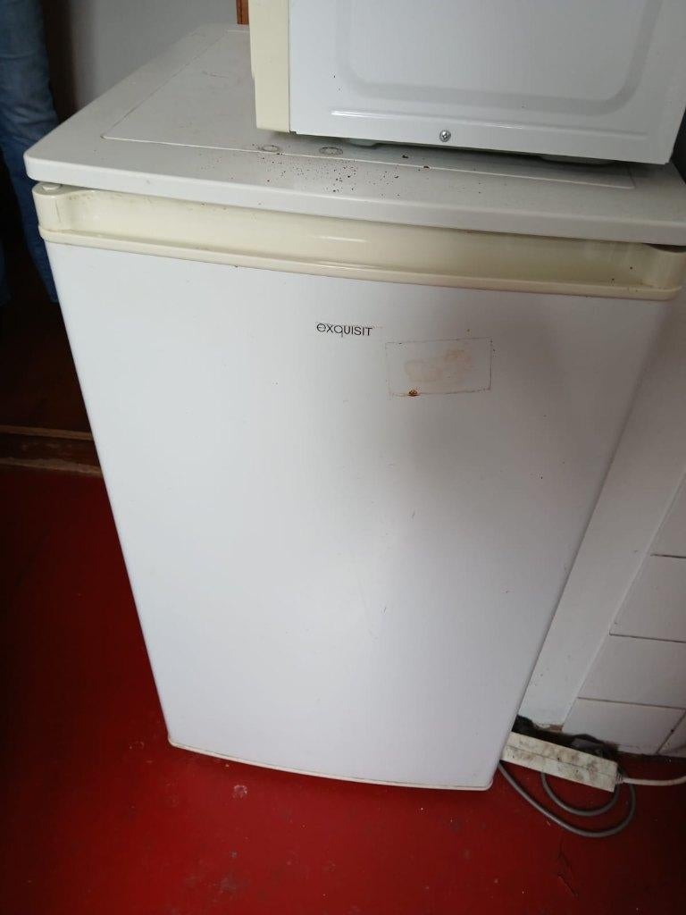 koelkast ijskast exquisit, Witgoed en Apparatuur, Koelkasten en IJskasten, Ophalen, Minder dan 85 cm, Minder dan 75 liter, 45 tot 60 cm