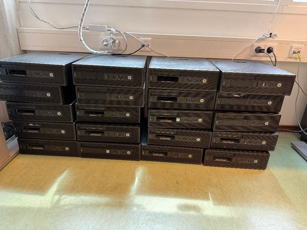 MEERDERE HP Z240 SFF desktops te koop., Computers en Software, Desktop Pc's, Gebruikt, 3 tot 4 Ghz, SSD, 16 GB, Met videokaart