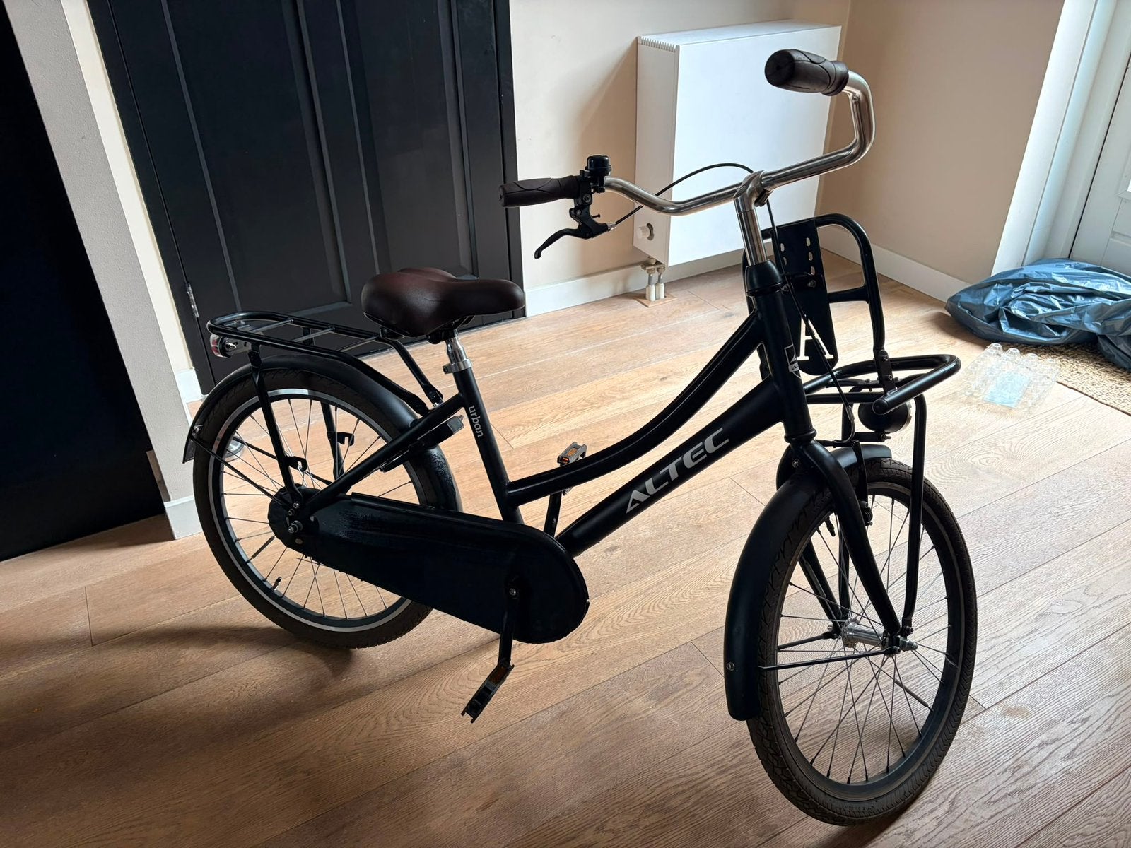 Altec: Urban Kinderfiets Transport 22 inch, Ophalen, Zo goed als nieuw, 20 inch of meer