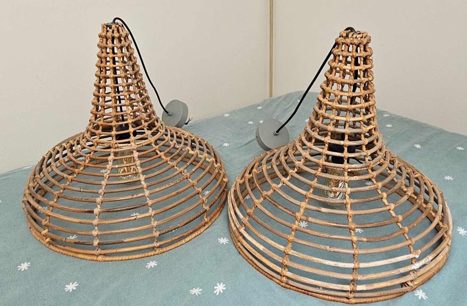 Set van 2 rotan hanglampen - Boheemse stijl, Gebruikt, Natuurlijk materiaal, E27 (groot), Ophalen