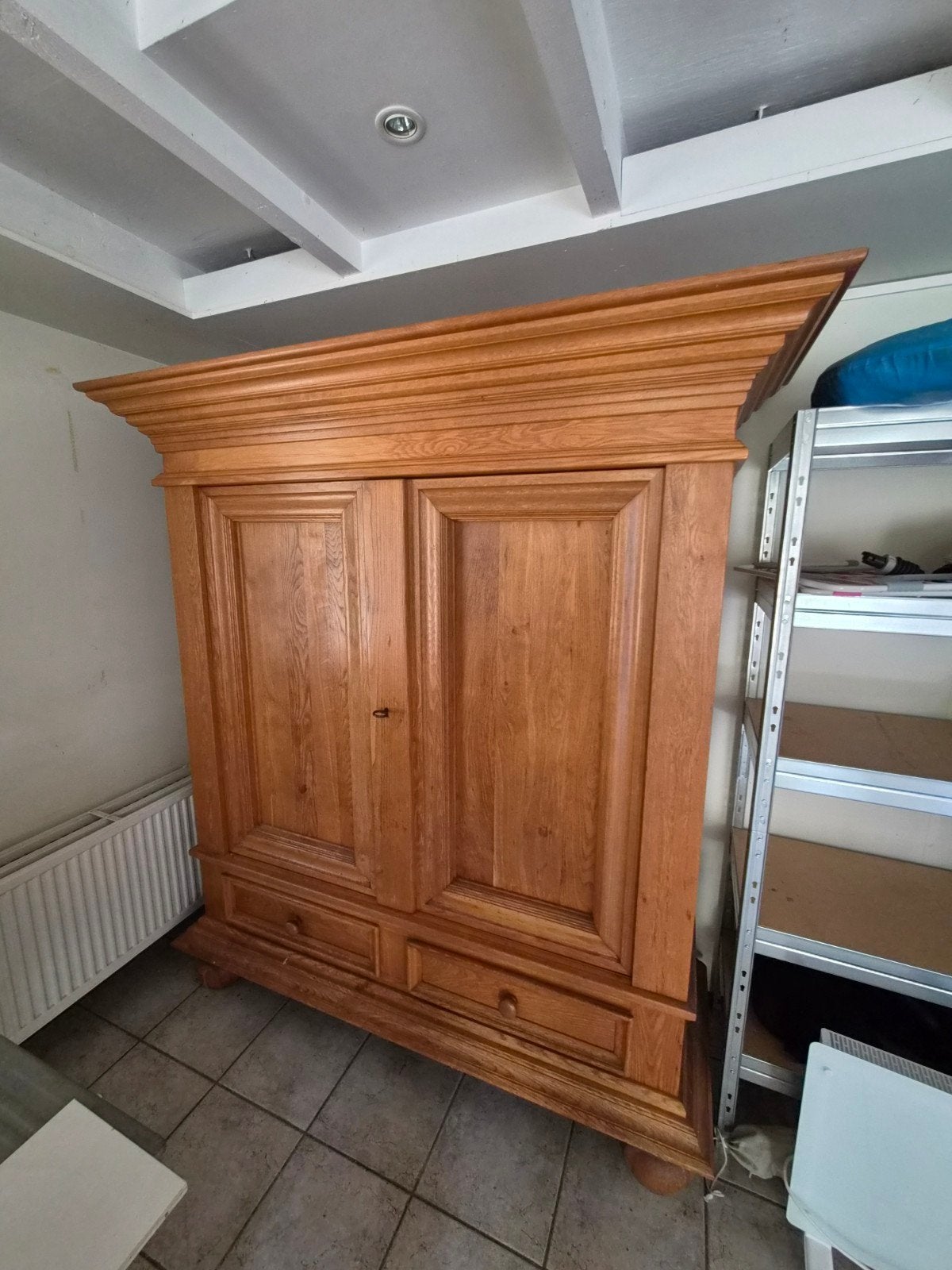 Massief eikenhouten kast met lades, Ophalen