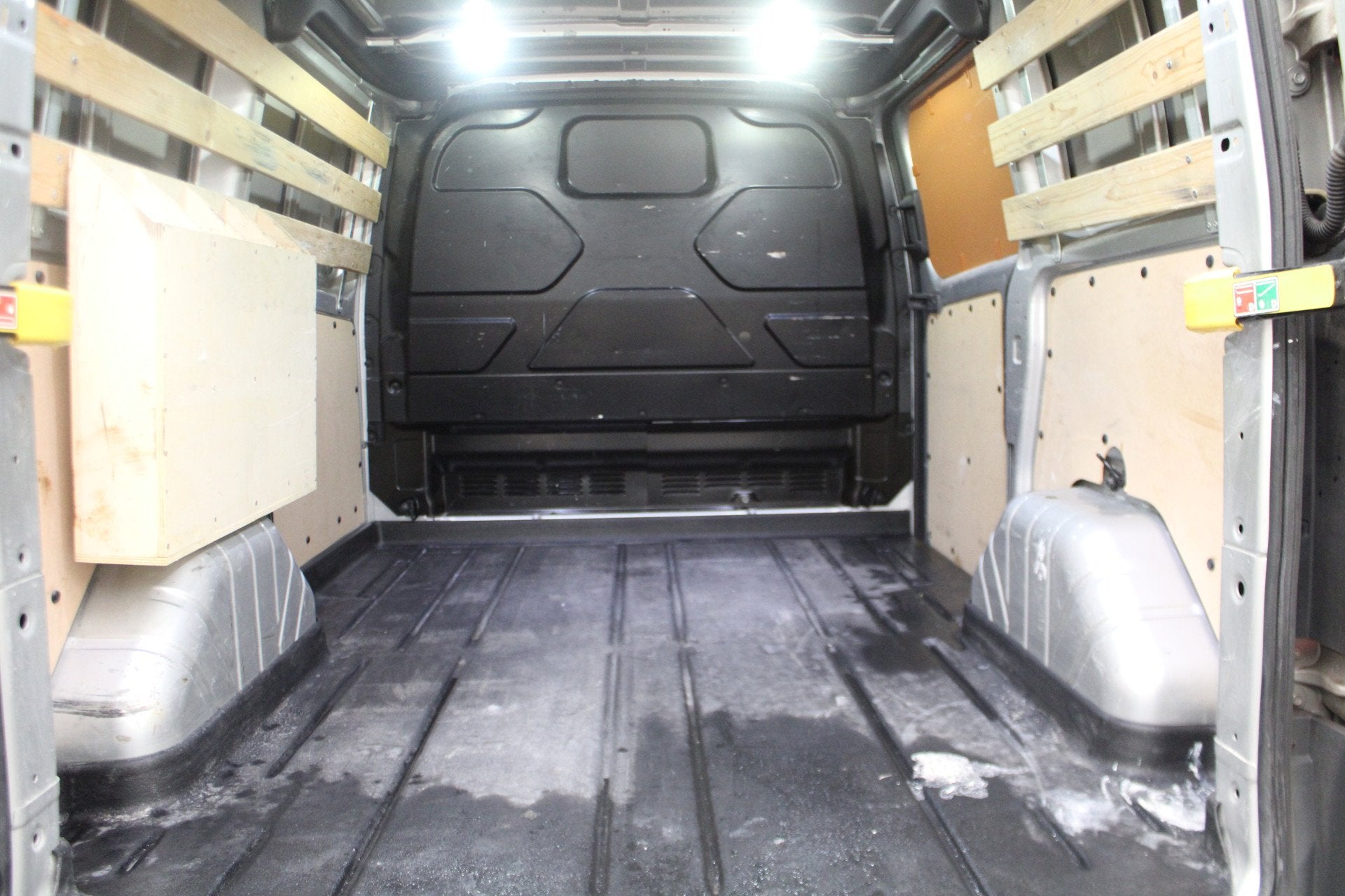 Foto 4 van Ford Transit Custom 270 2.2 TDCI L1H1 Trend camera, navi, ai
