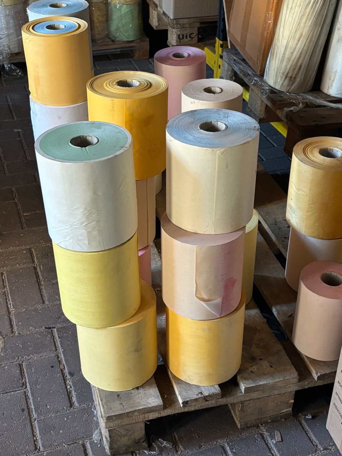 Papier rollen, Diversen, Ophalen, Zo goed als nieuw