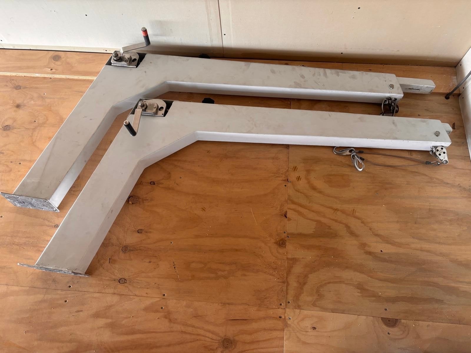 Set van 2 davits, Ophalen, Gebruikt, Zeilboot of Motorboot