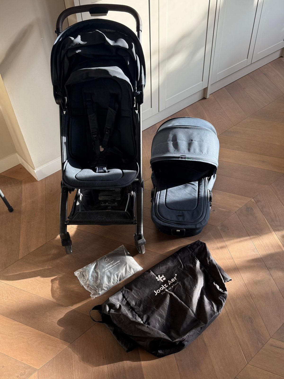 Joolz Aer+ Navy Blue – compleet met wieg, Ophalen of Verzenden, Gebruikt, Overige merken, Regenhoes