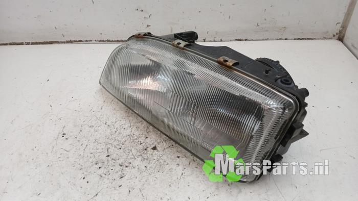 Koplamp links van een Volvo C70, Gebruikt, -, -, Ophalen of Verzenden