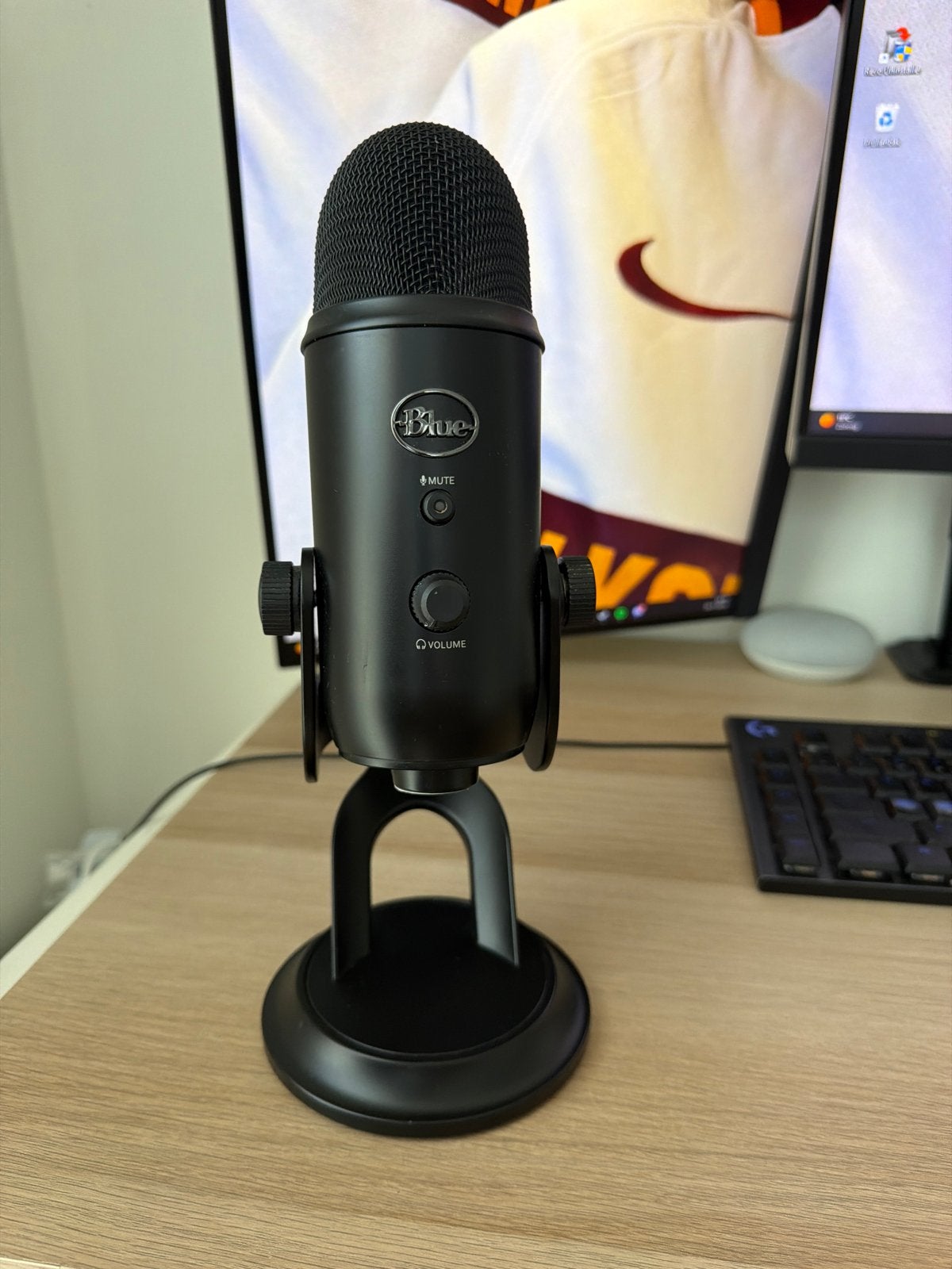 Blue Yeti USB Microfoon - Zwart, Ophalen, Zo goed als nieuw, Studiomicrofoon
