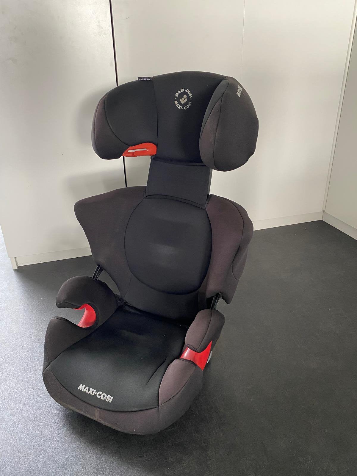 Maxi cosy autostoel, Kinderen en Baby's, 15 t/m 36 kg, Ophalen of Verzenden, Maxi-Cosi, Gebruikt