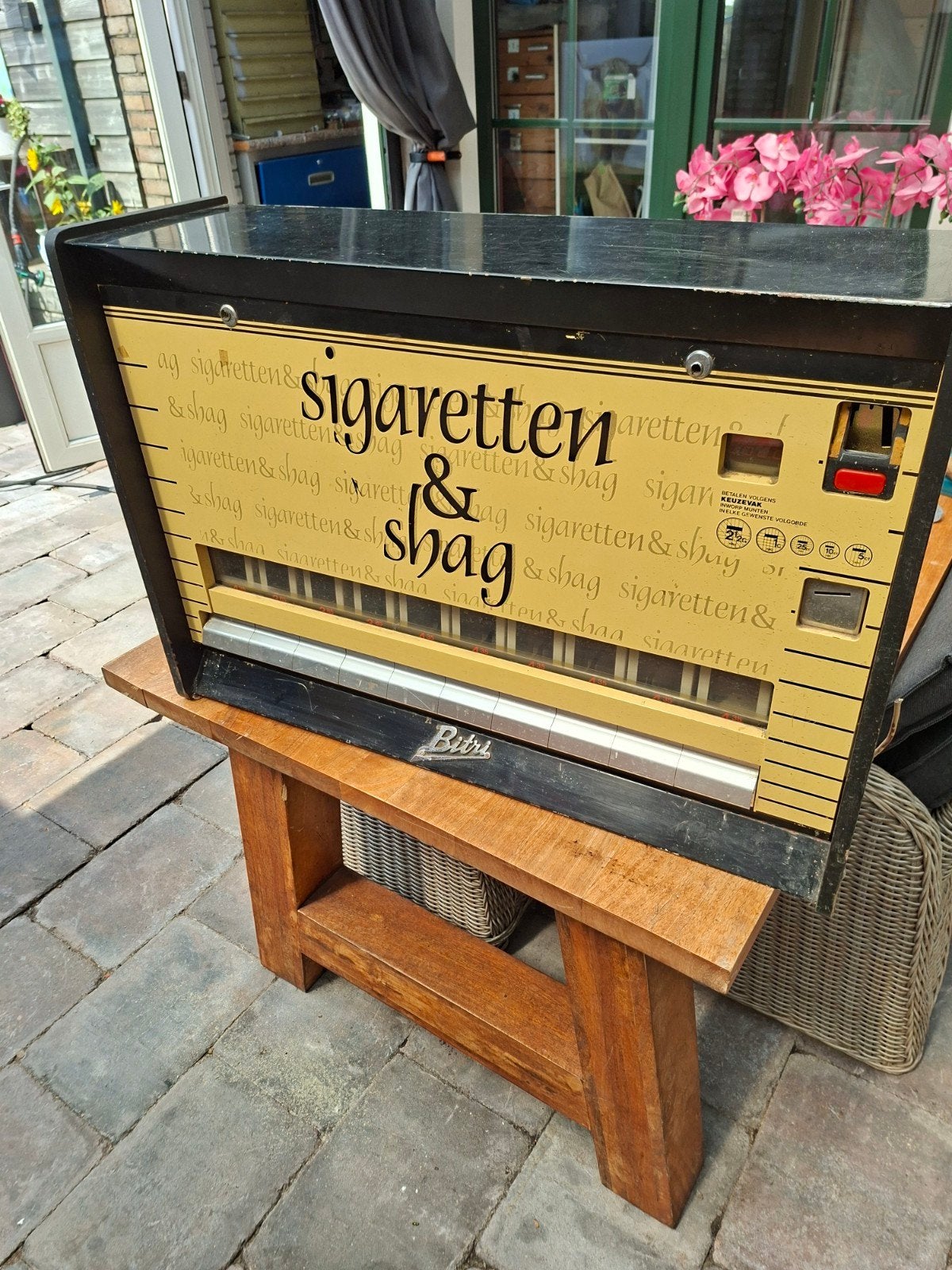 Vintage sigarettenautomaat - Bibis (zonder sleutels), Verzamelen, Automaten | Overige, Ophalen, Gebruikt