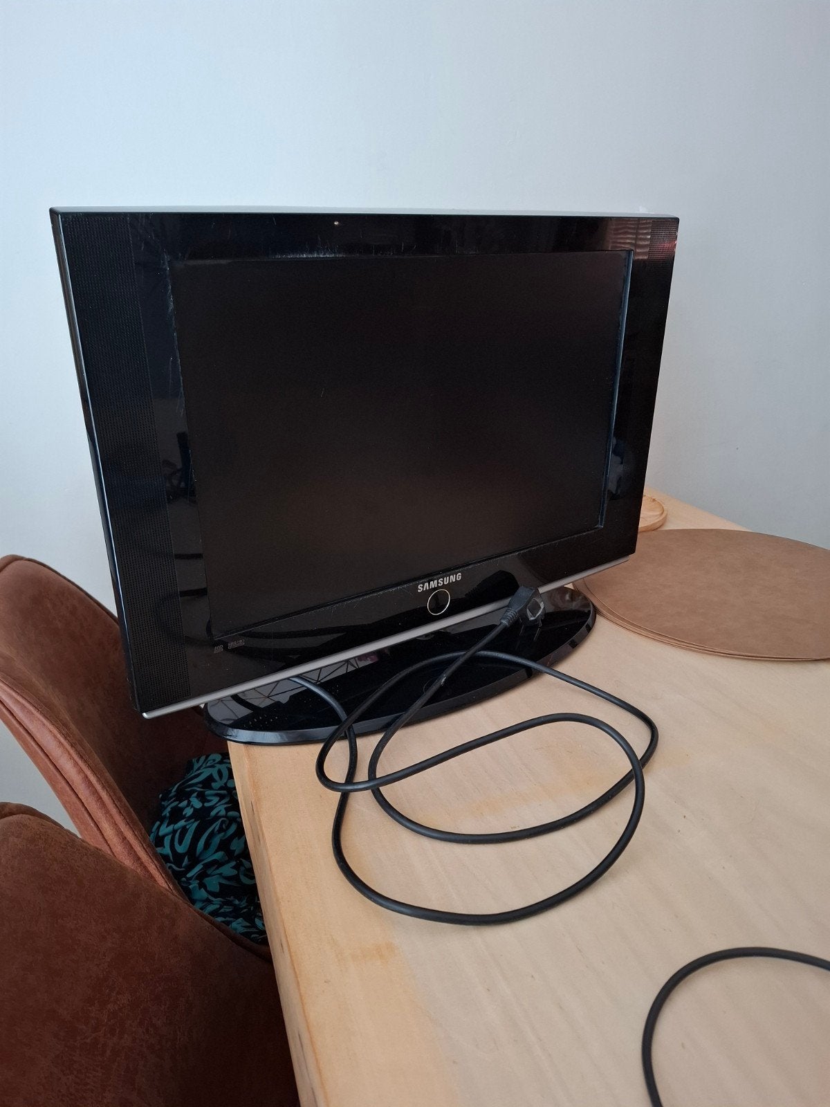 Samsung LCD TV - Compact en Functioneel, Gebruikt, 50 Hz, Ophalen of Verzenden, Samsung