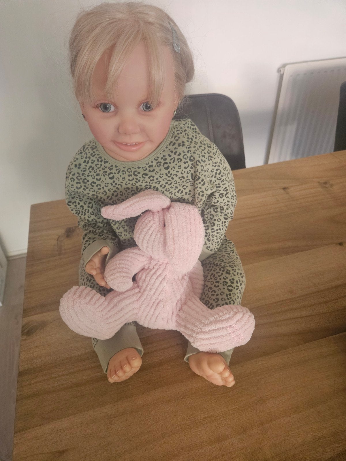 Realistische todler Babypop 70 cm - Zo goed als nieuw, Ophalen of Verzenden, Zo goed als nieuw, Babypop
