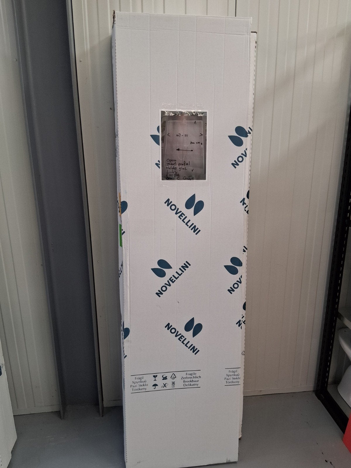 Novellini Schuifdeur 110x200cm, Zwart Profiel, 8mm Glas, Ophalen