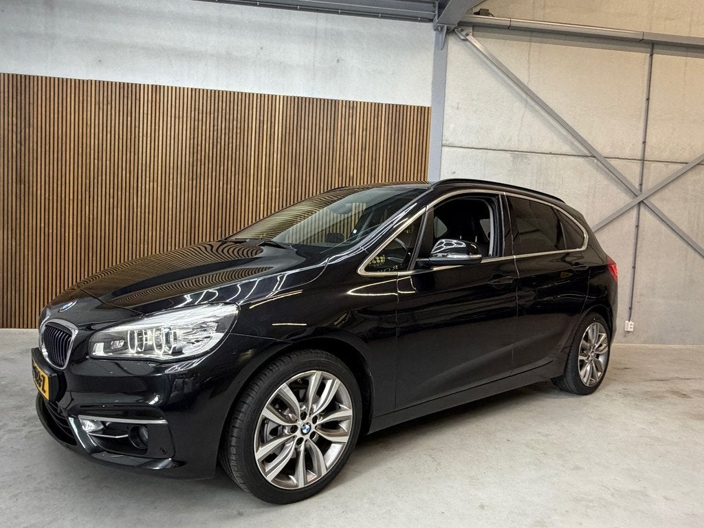 BMW 2-serie Active Tourer 218i M Sport LUXURY | AUTOMAAT | L, 136 pk, Gebruikt, Zwart, Leder