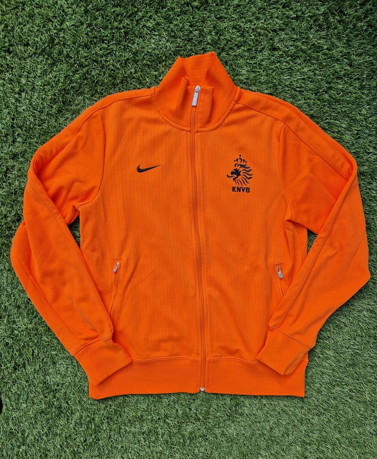 Nederlands elftal N98 vest uit 2012 KNVB Oranje shirt jack, Kleding | Heren, Sportkleding, Maat 52/54 (L), Nike, Oranje, Ophalen of Verzenden