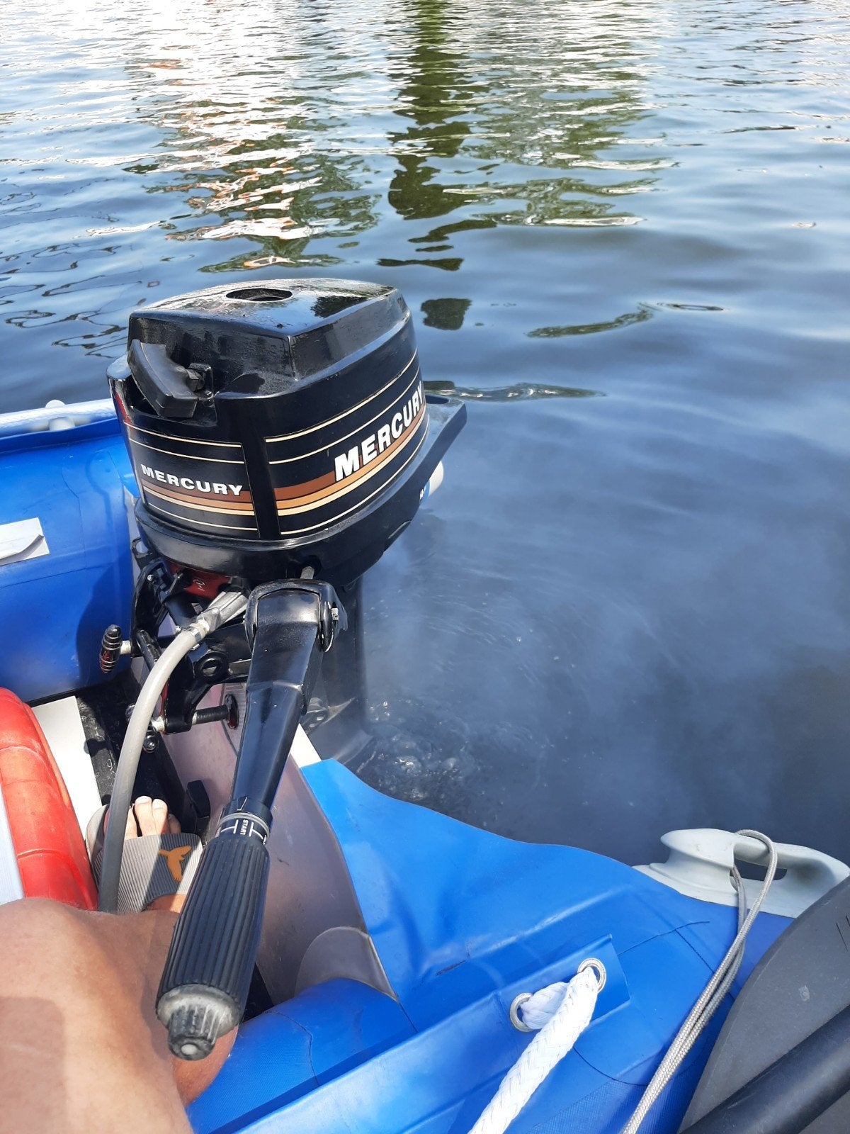 Mercury 4.5 PK Buitenboordmotor met Opblaasboot, Watersport en Boten, Ophalen, Gebruikt, Minder dan 5 pk, Buitenboordmotor