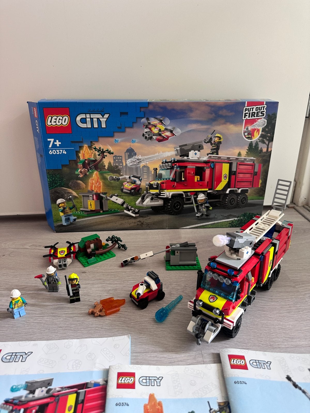 LEGO City 60374 Brandweerwagen met Reddingsvoertuig, Ophalen of Verzenden, Zo goed als nieuw