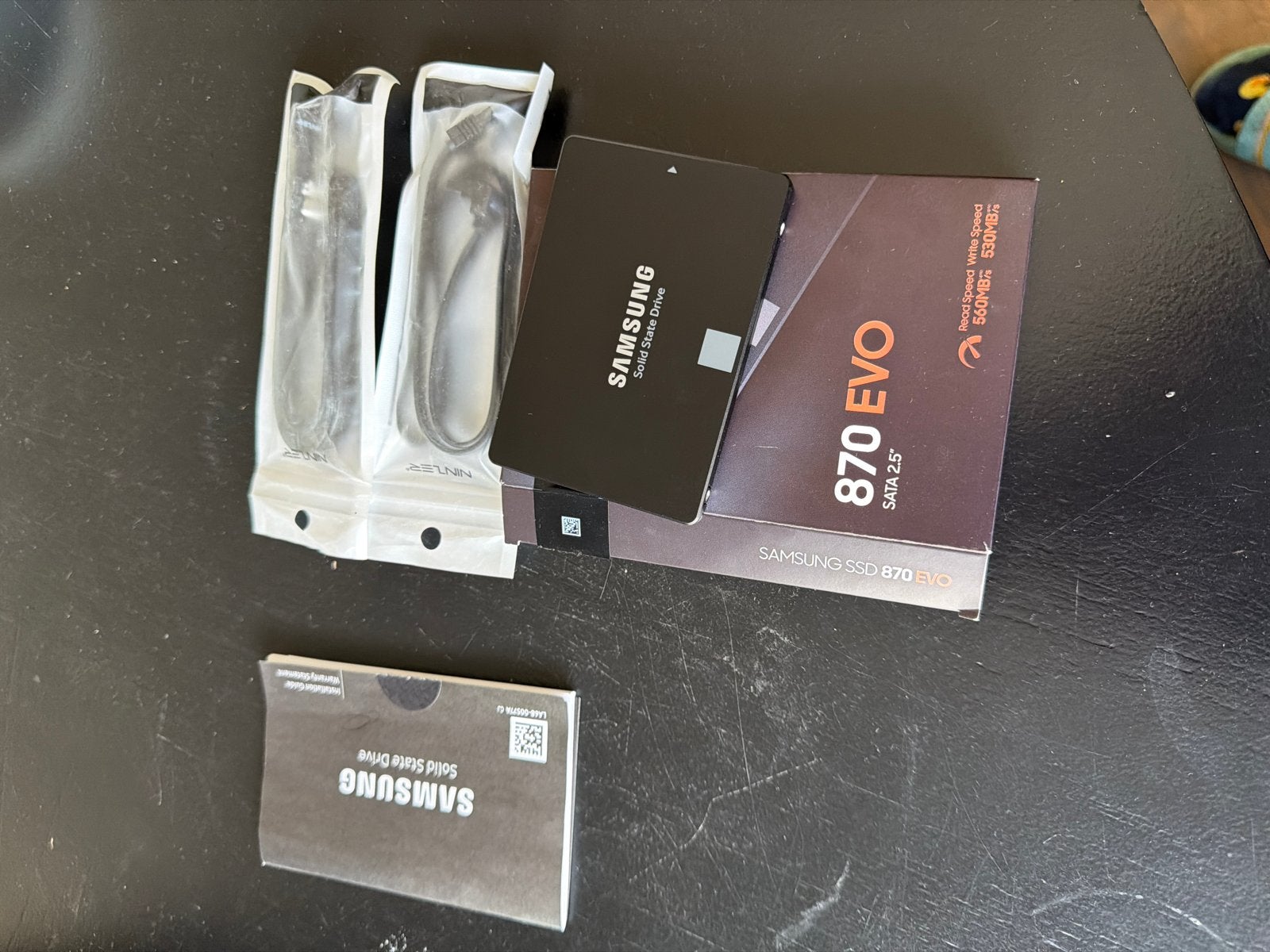 Samsung 870 EVO 1TB SSD met SATA kabels, Computers en Software, Harde schijven, Intern, Server, Ophalen of Verzenden, Zo goed als nieuw