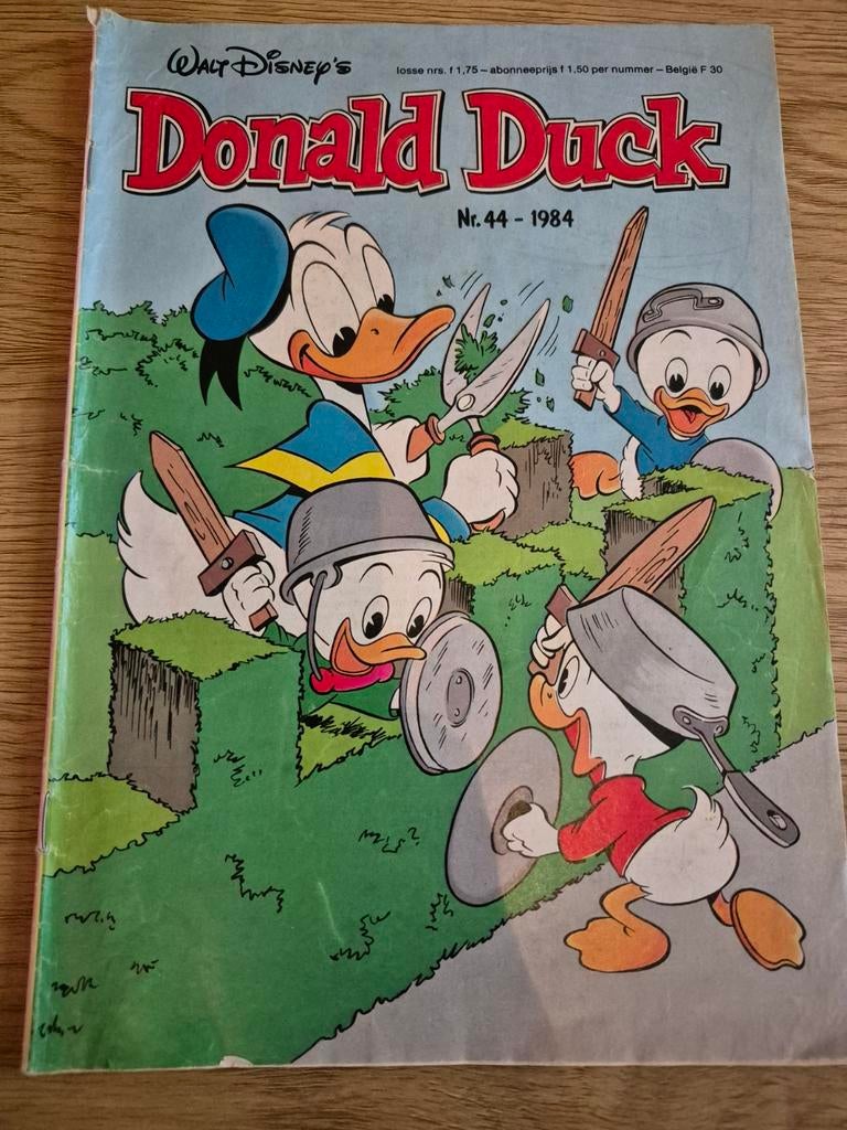 Donald Duck Weekblad Nr. 44 - 1984, Gelezen, Eén stripboek, Ophalen of Verzenden, Walt Disney  Donald duck